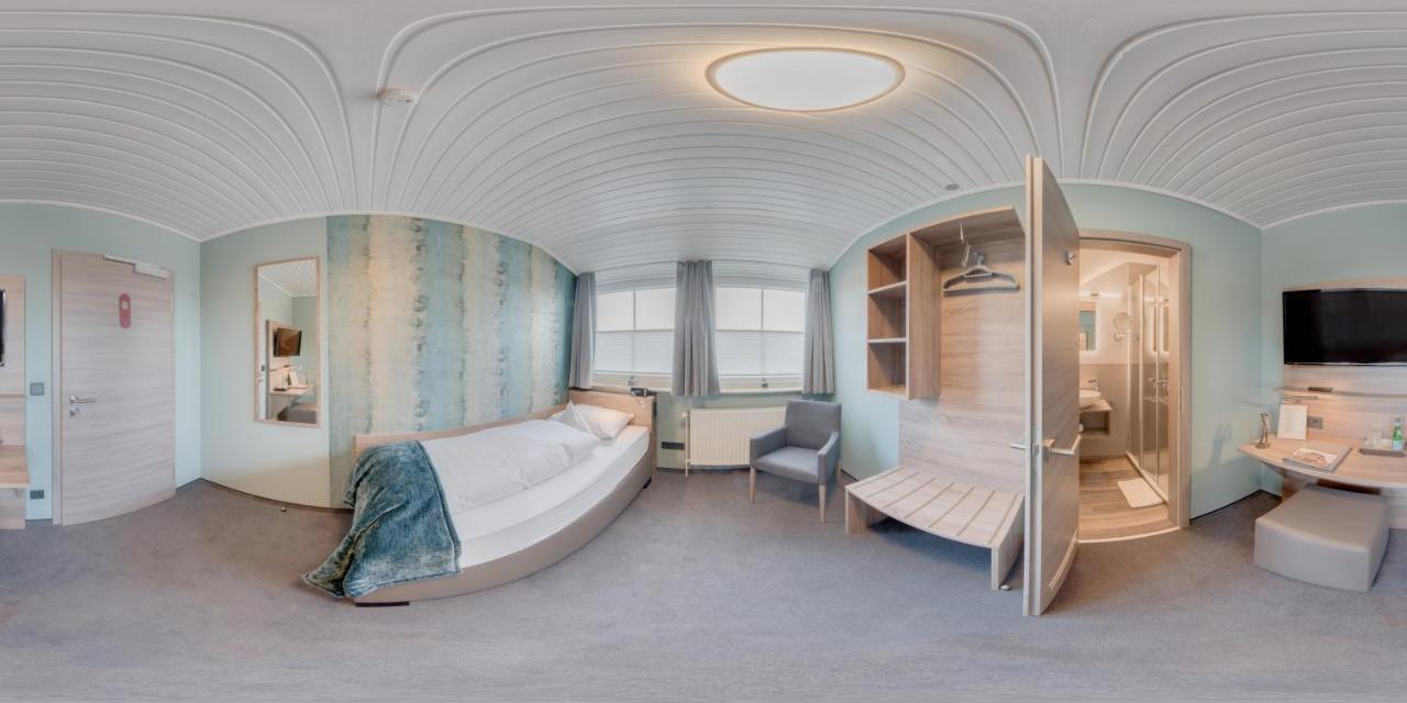 Hotel Zur Post - Economy Rooms Garrel Экстерьер фото