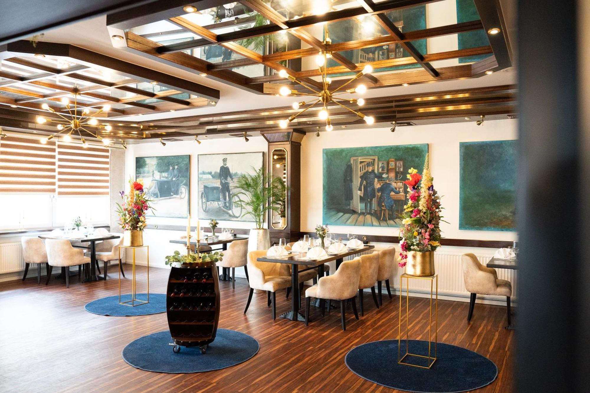 Hotel Zur Post - Economy Rooms Garrel Экстерьер фото